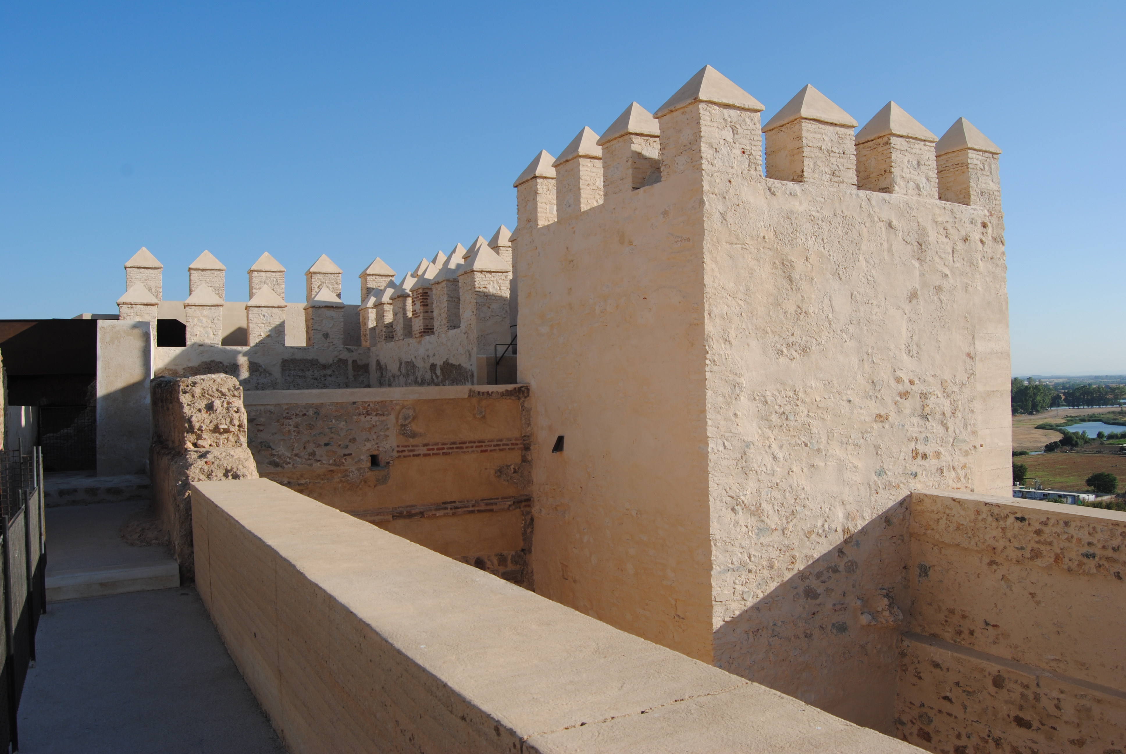 almenado patio
