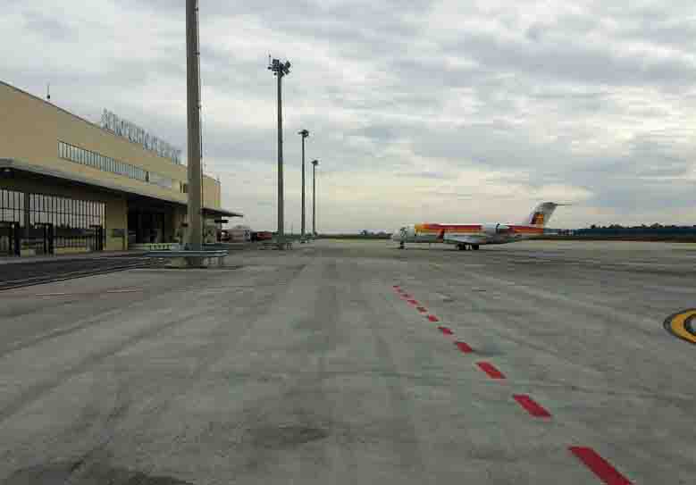 aeropuerto de badajoz
